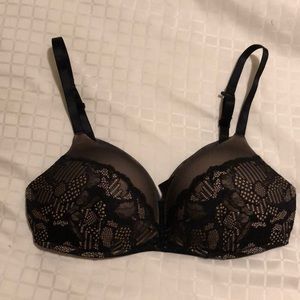 Black lace padded bra